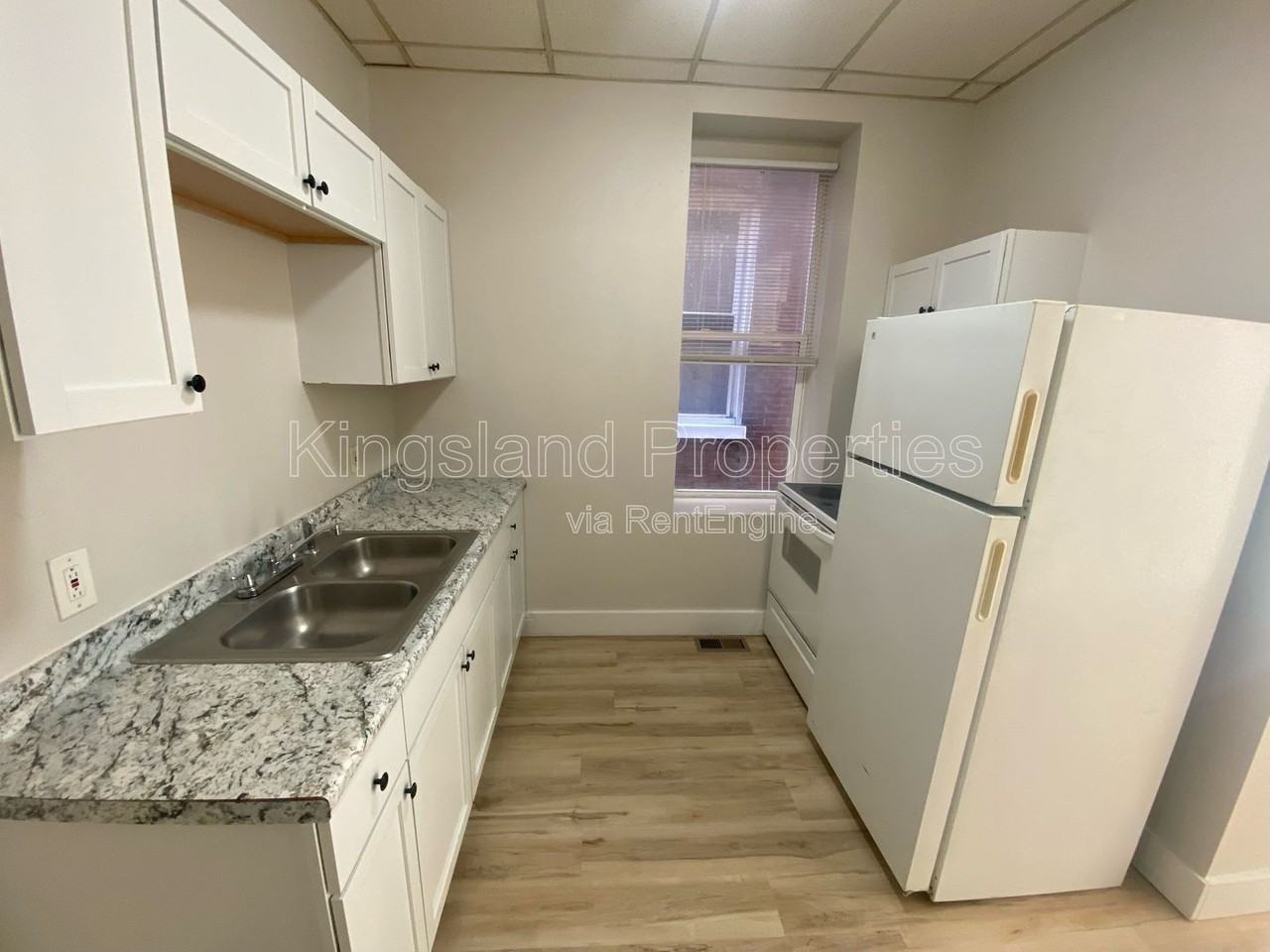 1939 Utah St - Photo 2 of 22