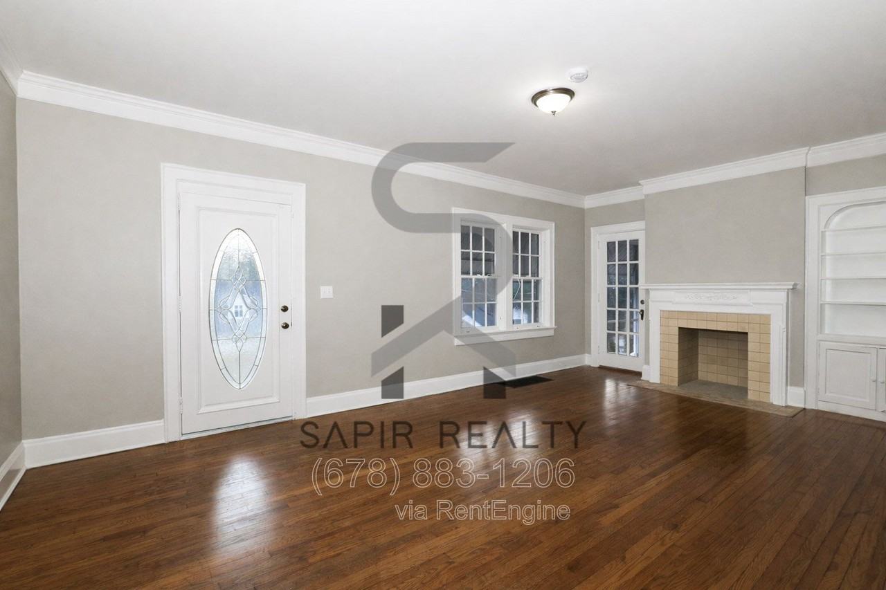 1441 Boulevard Lorraine Sw - Photo 4 of 22