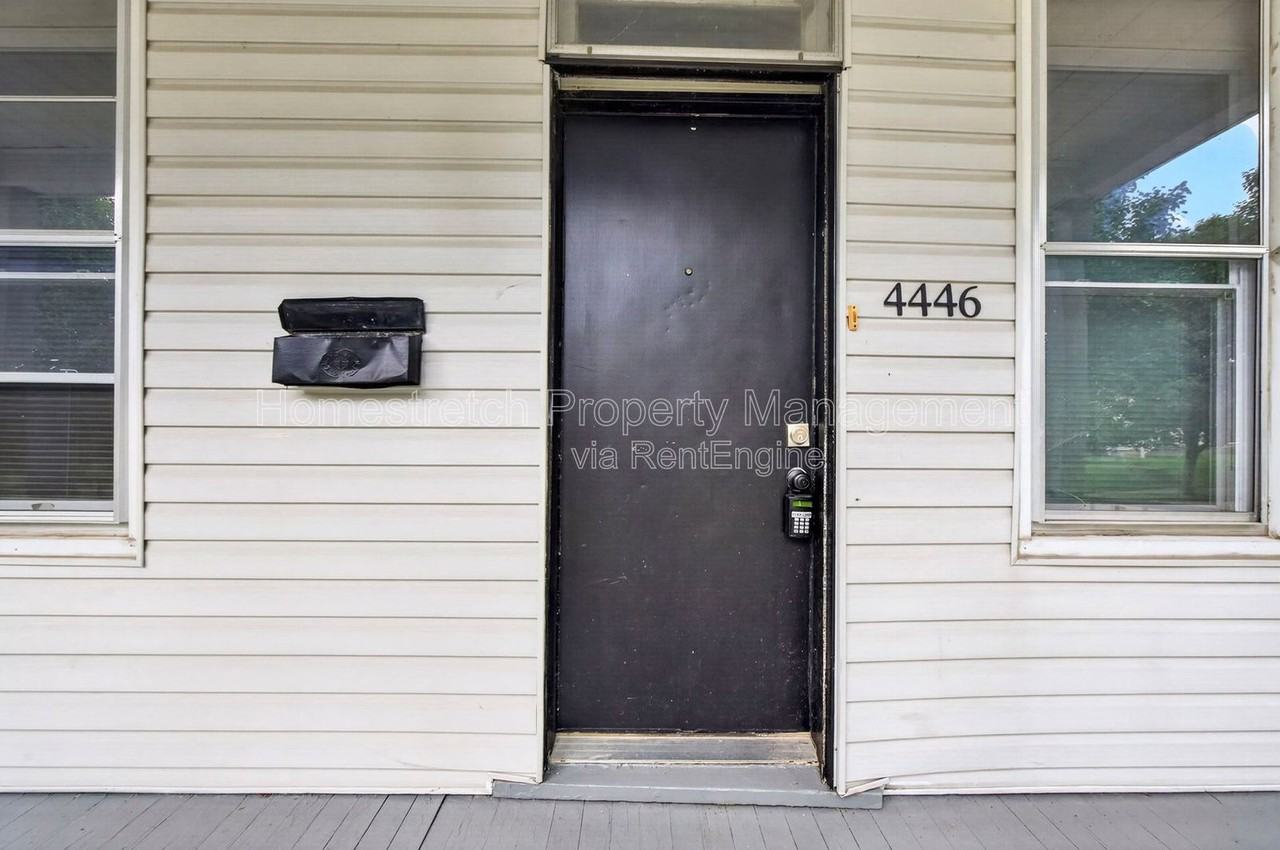4446 Itaska St - Photo 3 of 31