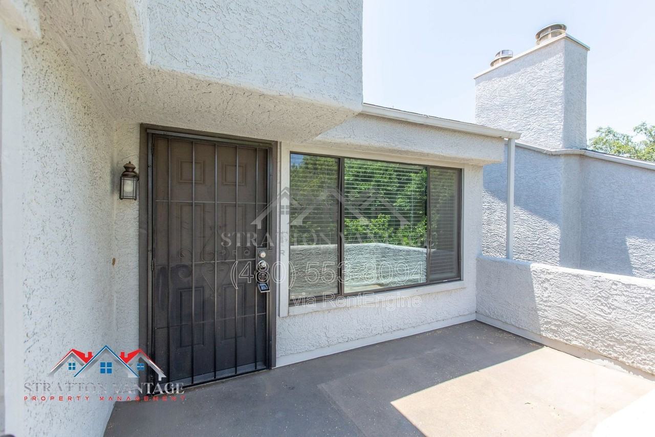 9415 N 59th Ave #227 - Photo 2 of 18