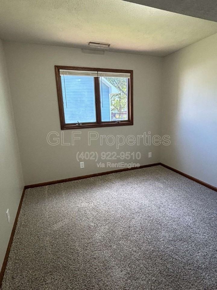 239 South St #2 - Photo 4 of 6