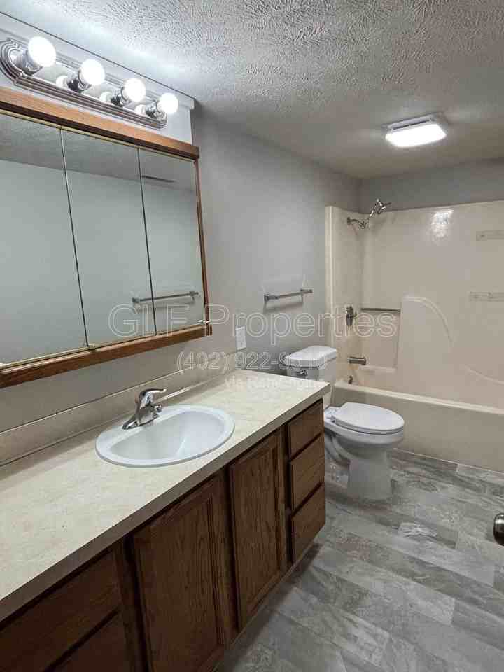 239 South St #2 - Photo 6 of 6