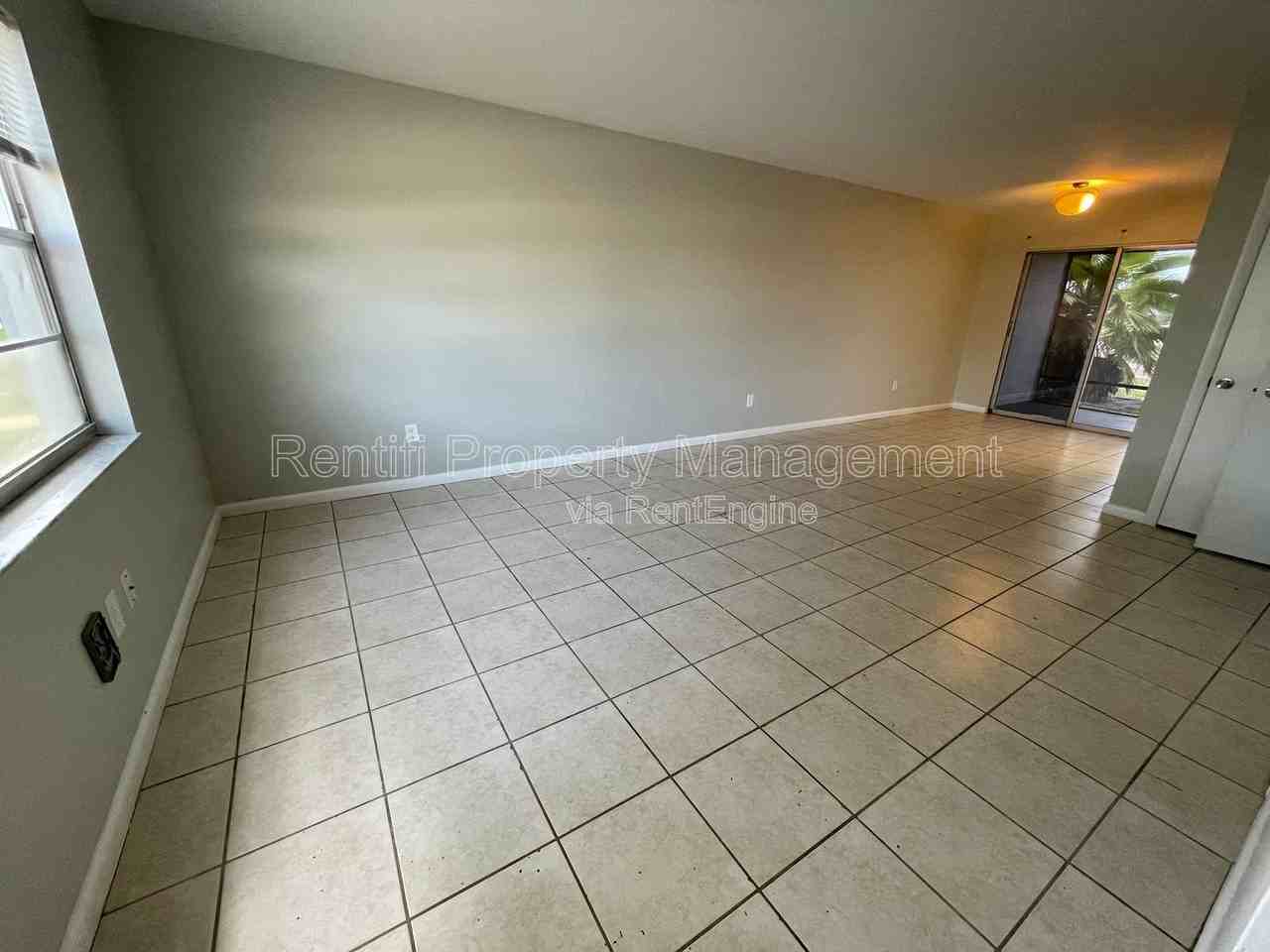 4475 Frankie Ct - Photo 3 of 18