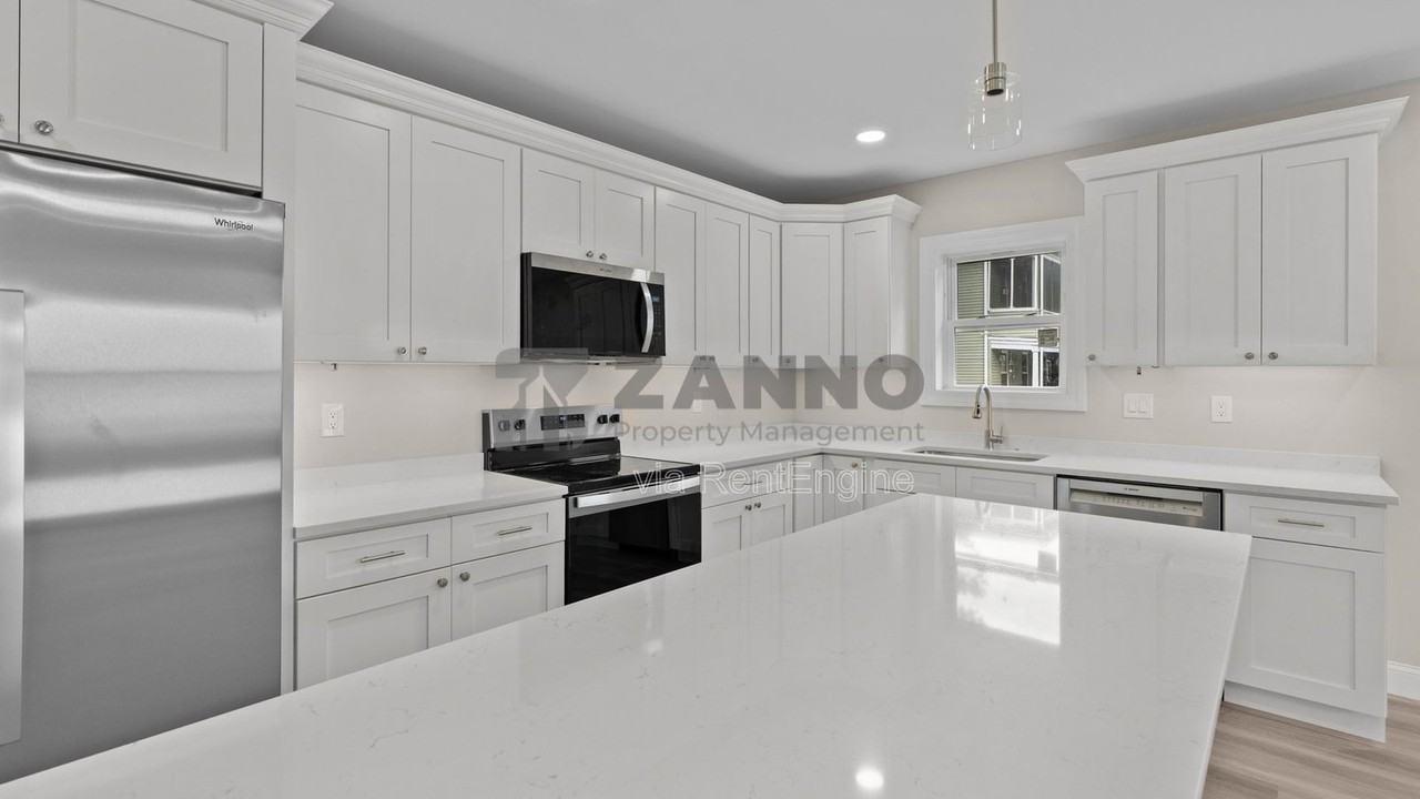 76 Bouvier Ave #1 - Photo 3 of 22