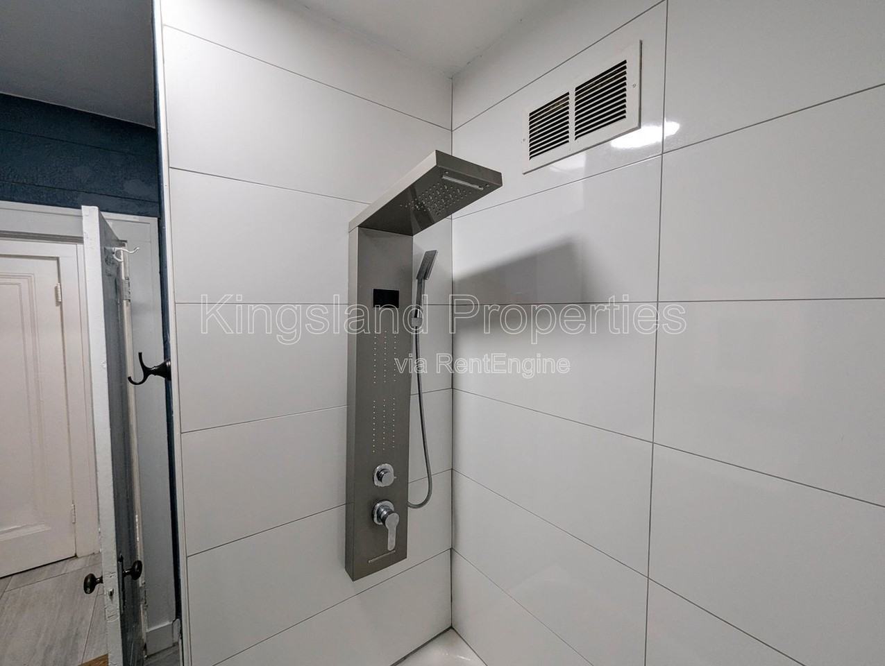 5015 Mardel Ave - Photo 7 of 9