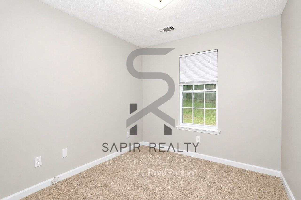 6989 Setters Way - Photo 6 of 17