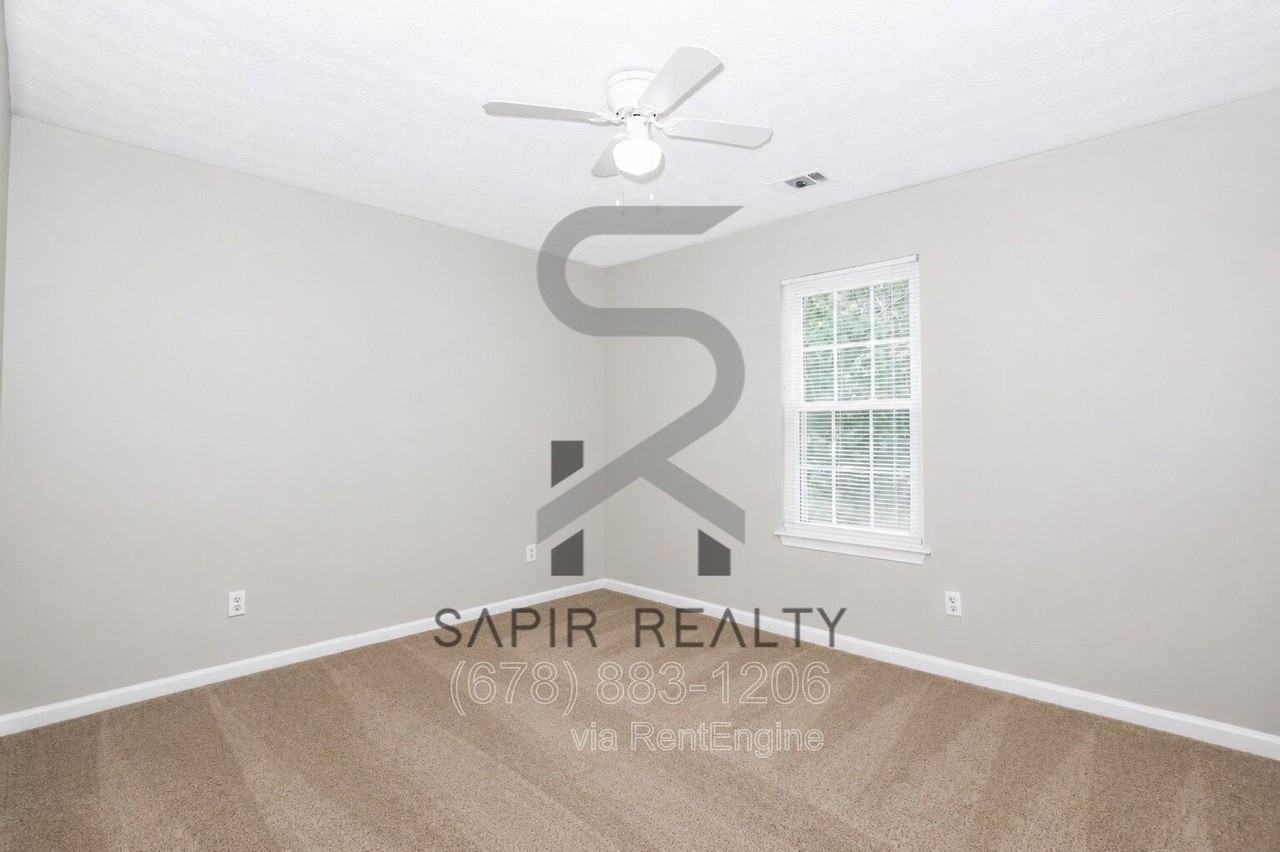 6989 Setters Way - Photo 7 of 17