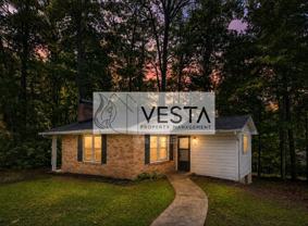12 La Salle Ln - Photo 1 of 1