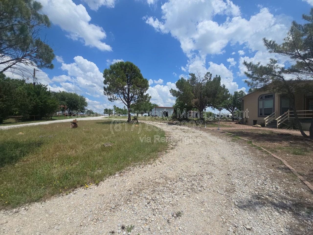 197 Private Road 4652 - Photo 6 of 7