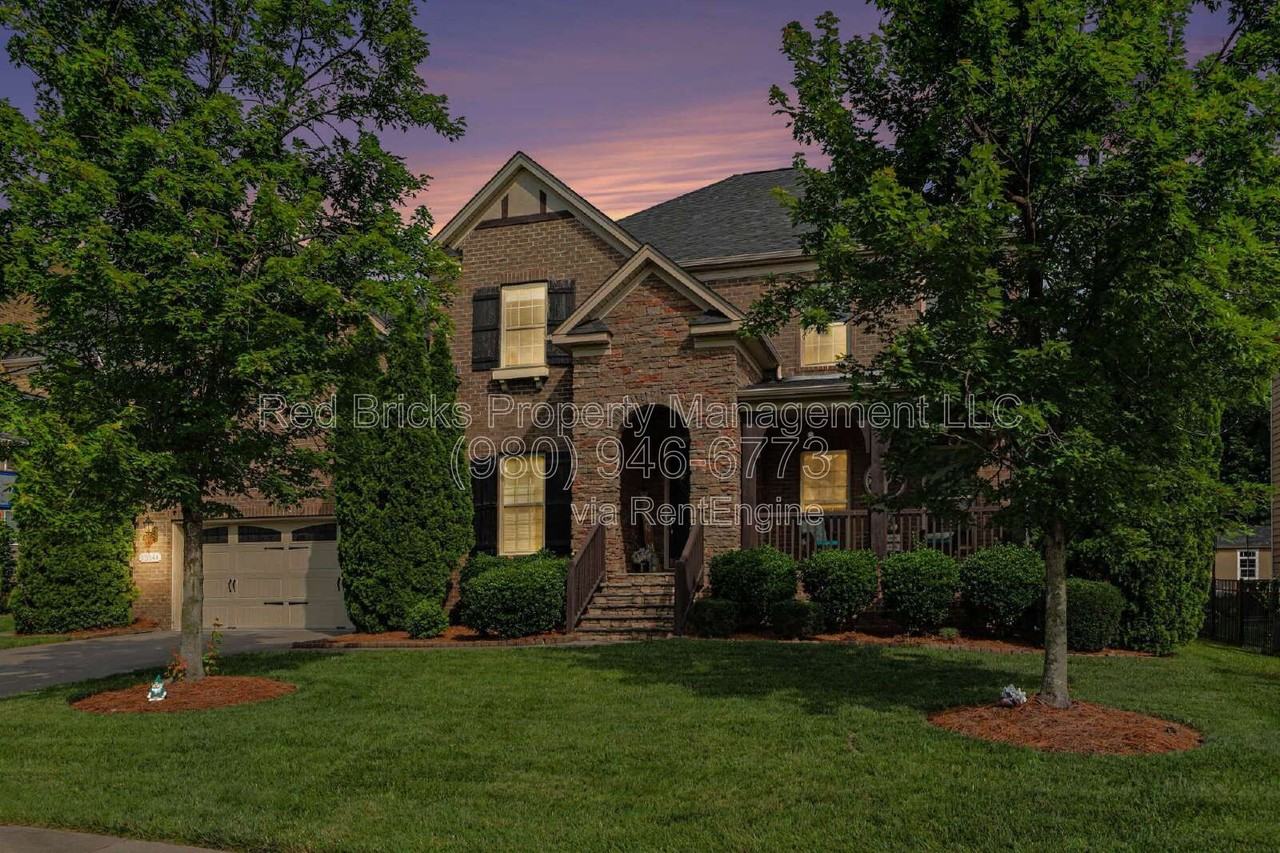 10644 Euclid Ave Nw - Photo 2 of 36