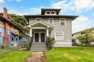 featured image of 5532 N Haight Ave