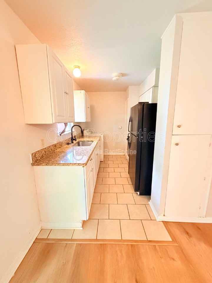 827 Dunwoodie Dr - Photo 7 of 15
