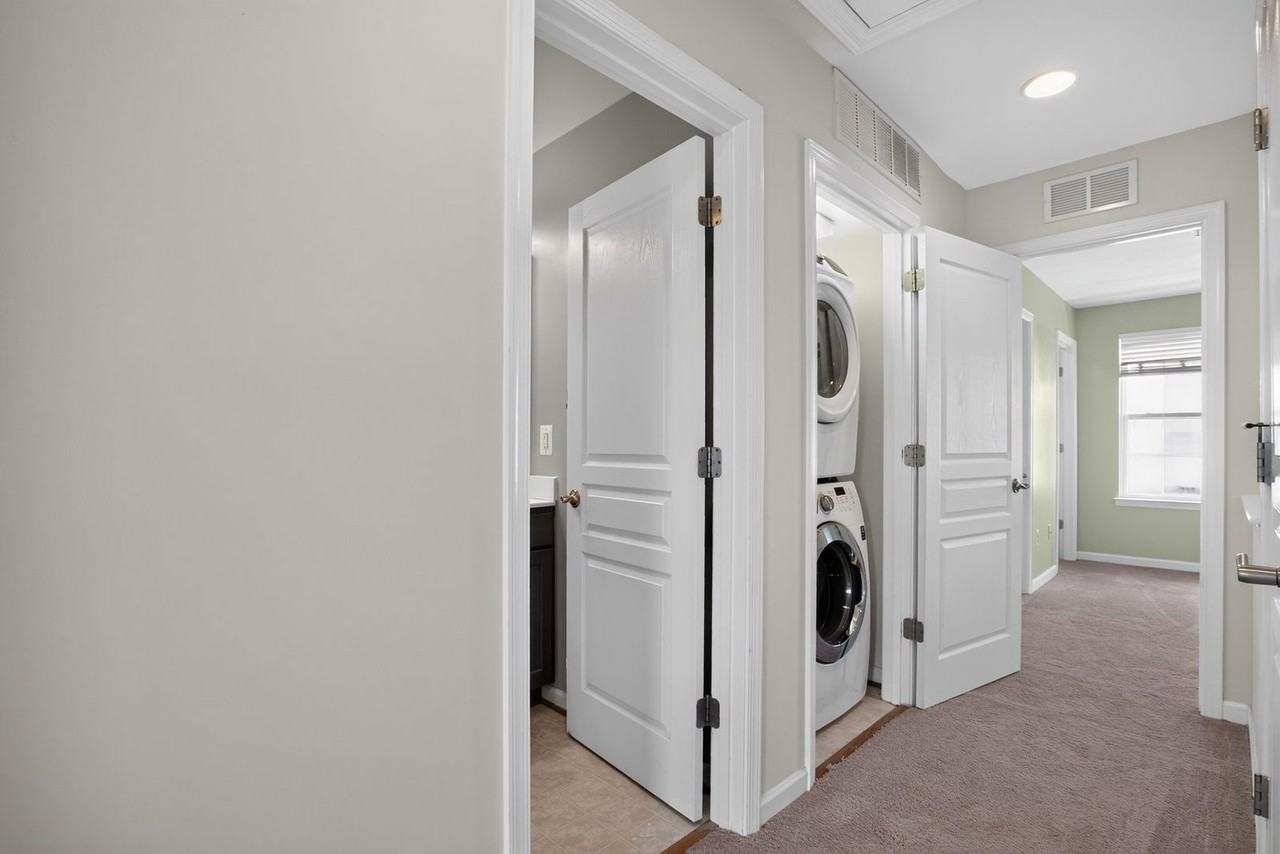 23111 Foxglove Way - Photo 4 of 15
