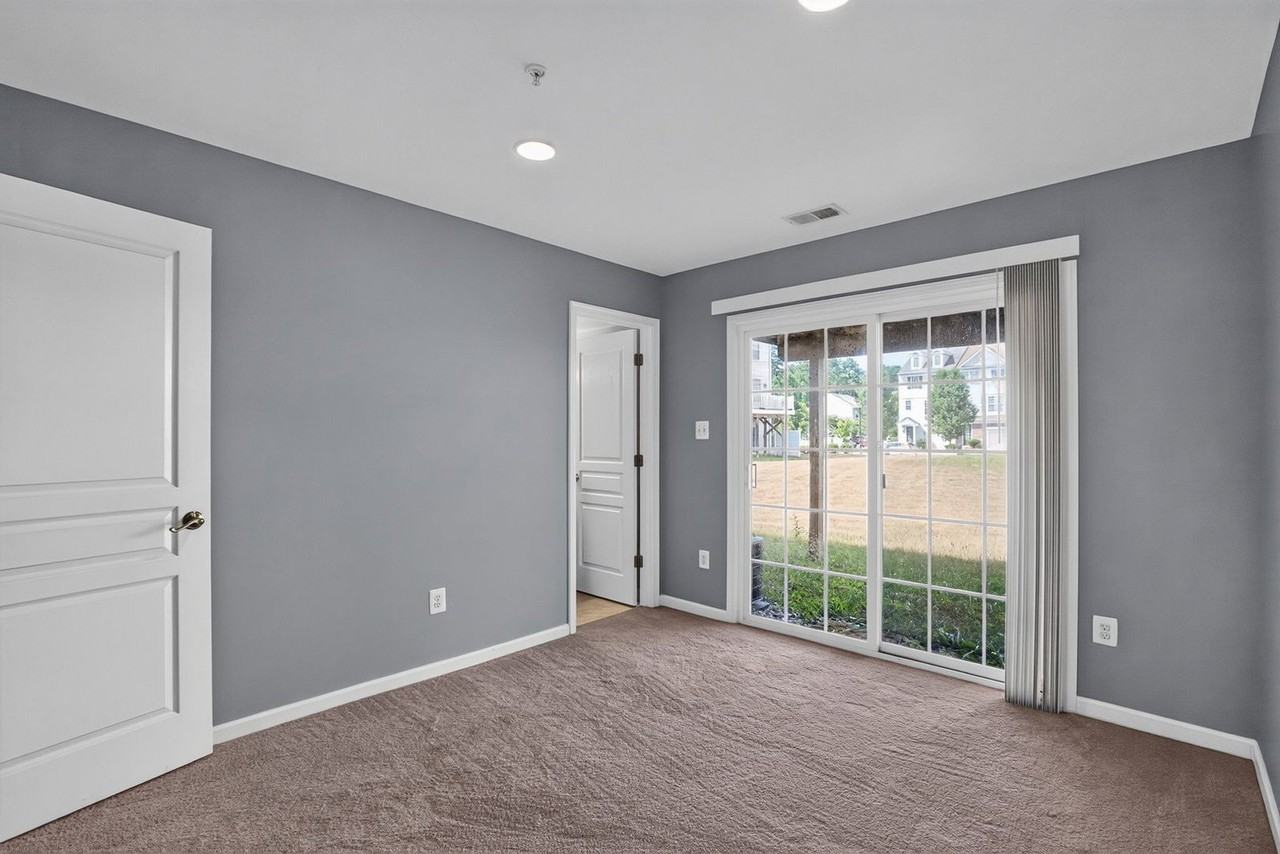 23111 Foxglove Way - Photo 5 of 15