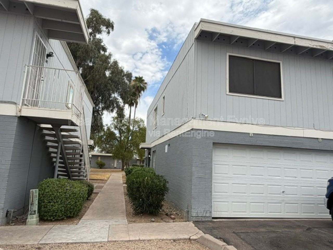 2689 W Ocotillo Rd - Photo 4 of 26