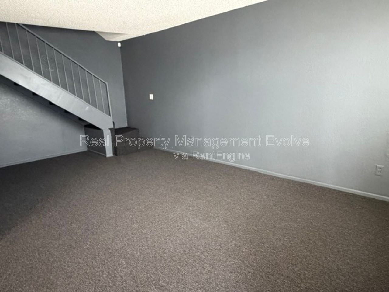 2689 W Ocotillo Rd - Photo 6 of 26
