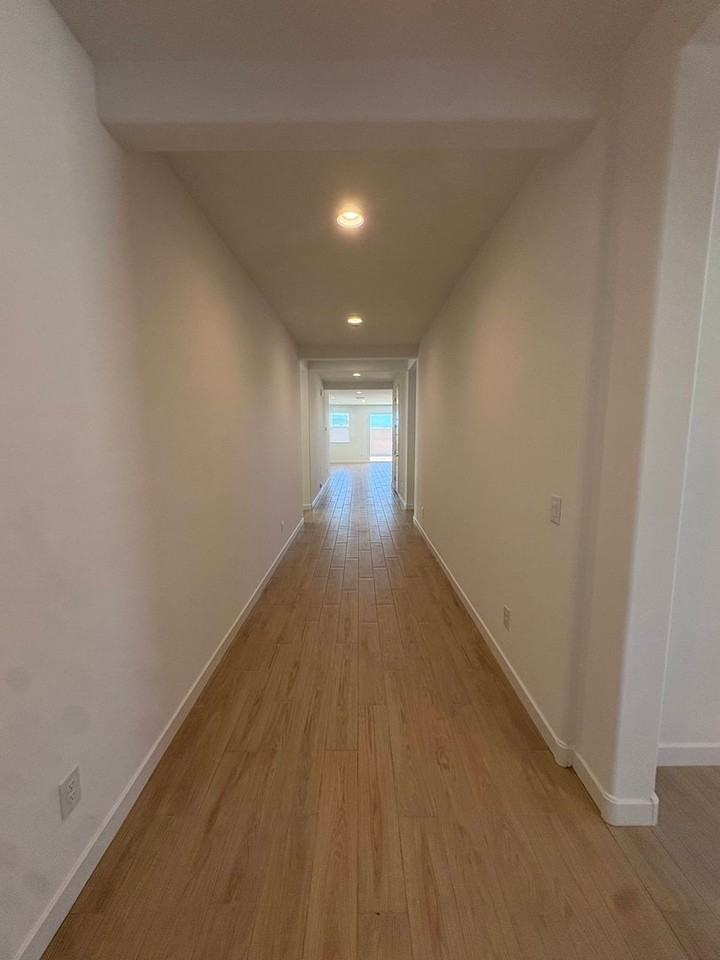 19214 W Marissa Dr - Photo 6 of 17