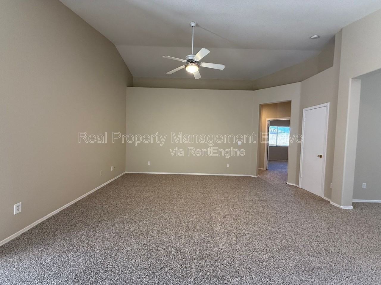 40517 N Territory Trl - Photo 4 of 30