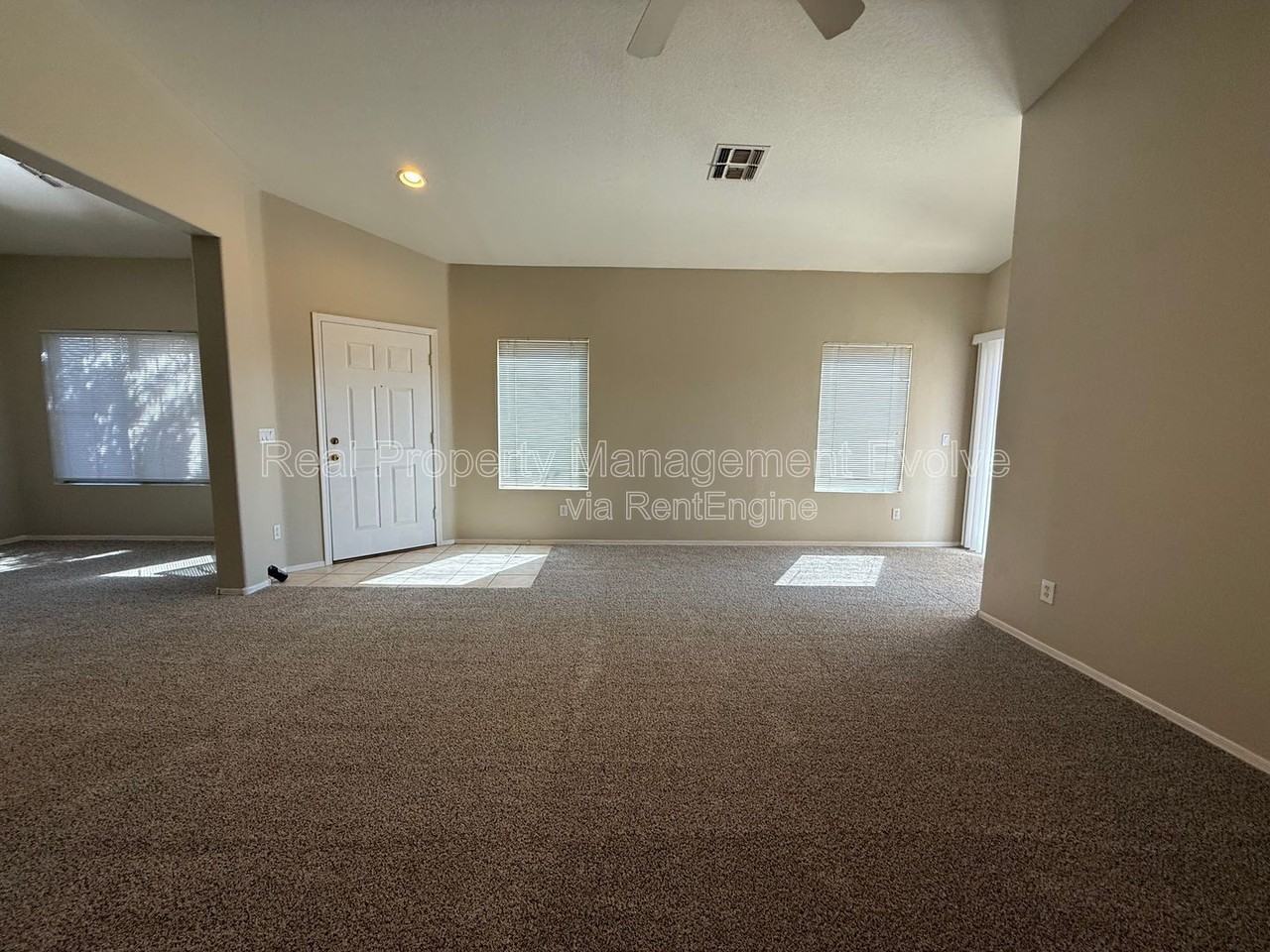 40517 N Territory Trl - Photo 5 of 30