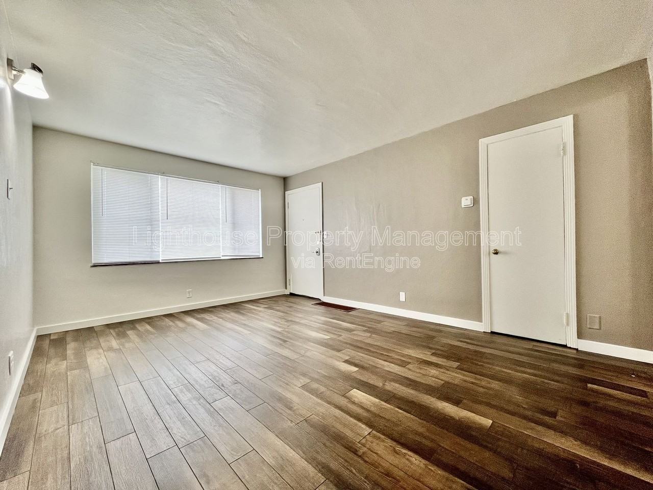 1215 Ottillia St Se #D - Photo 3 of 16