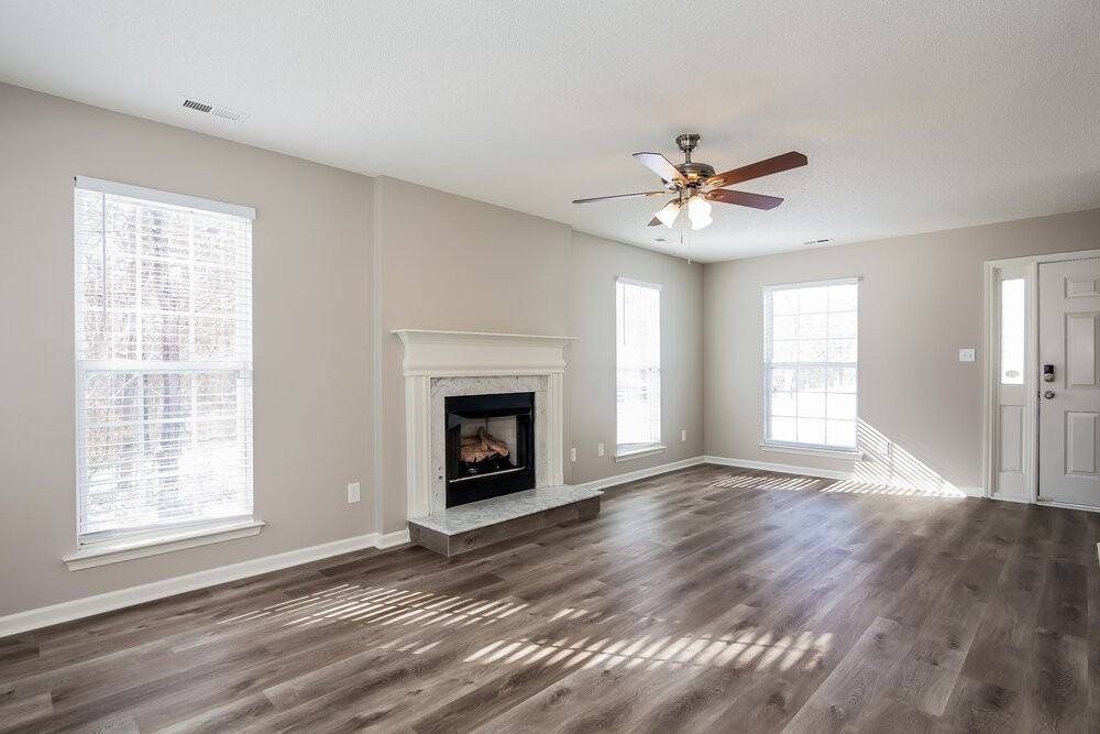 109 Silverleaf Rd - Photo 4 of 17