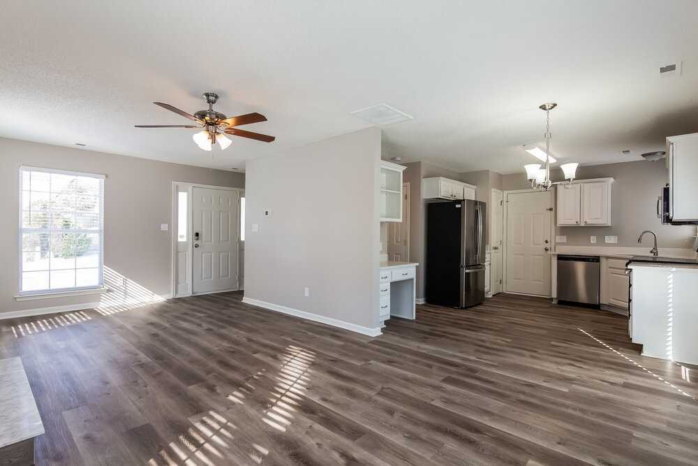 109 Silverleaf Rd - Photo 5 of 17