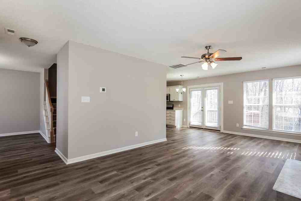 109 Silverleaf Rd - Photo 6 of 17