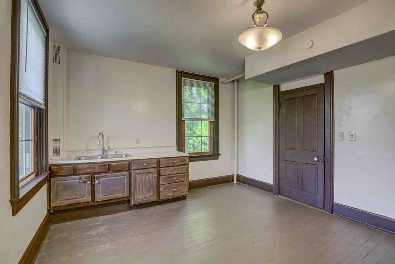 111 Gage St #2 - Photo 7 of 13