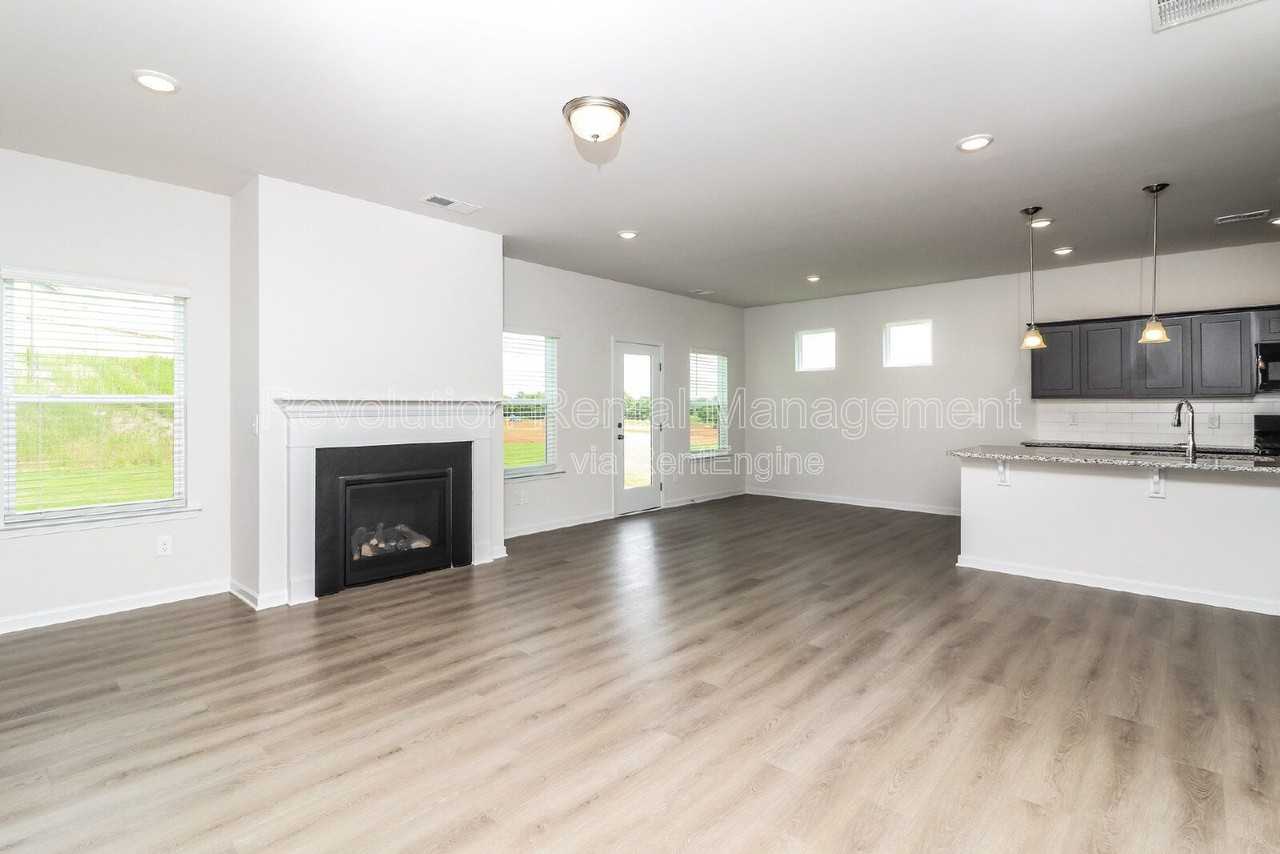 415 Sierra Pt Sw - Photo 5 of 34