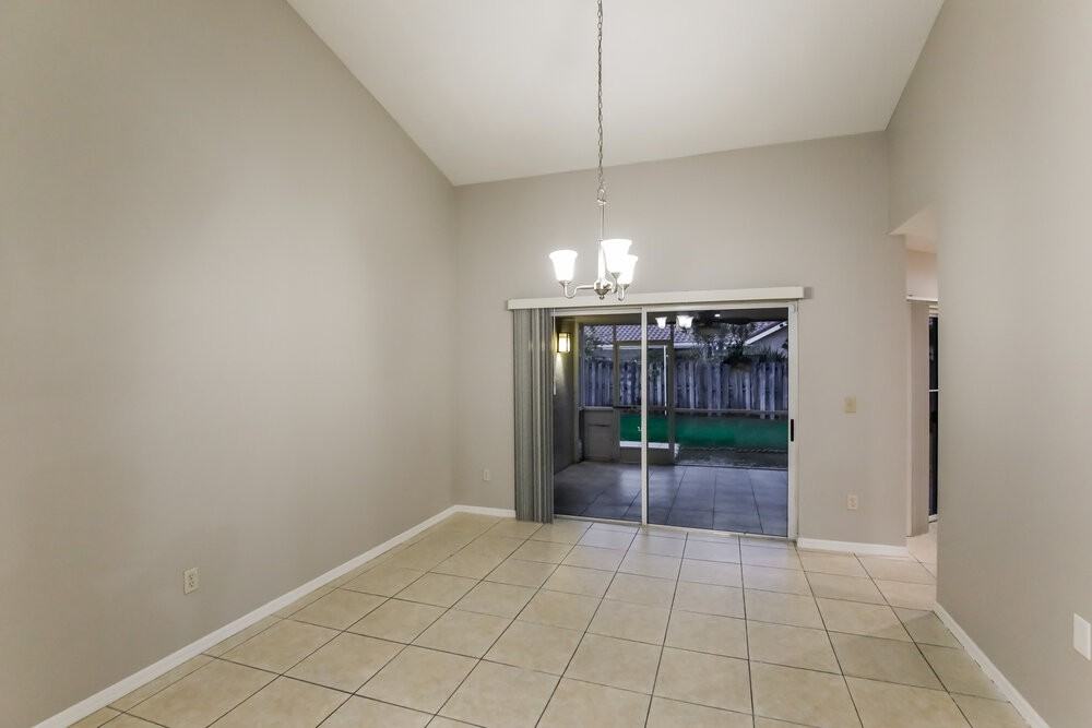 1703 Egret Rd - Photo 5 of 16