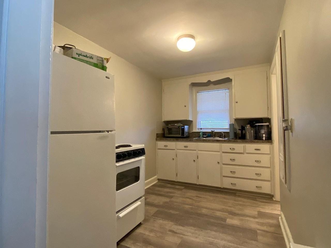134 South St #12 - Photo 5 of 12