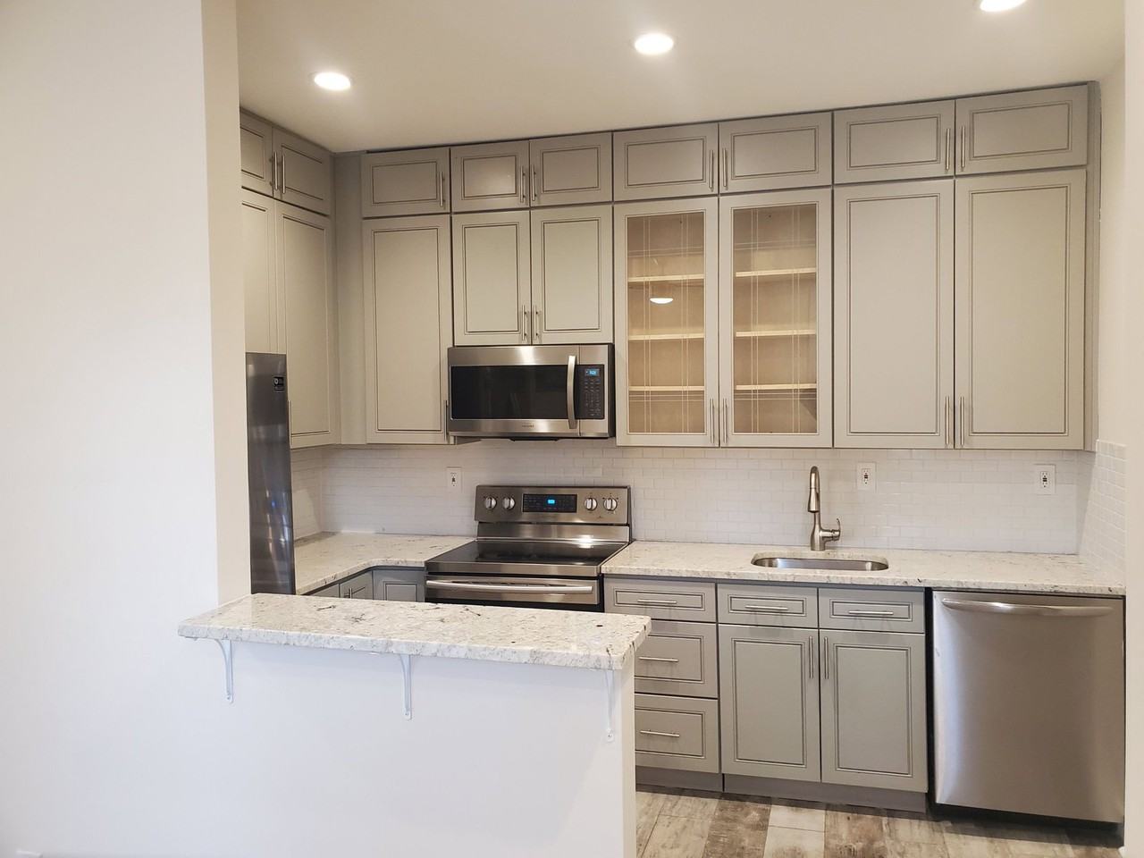 149 Peachtree Cir Ne #35 - Photo 6 of 39