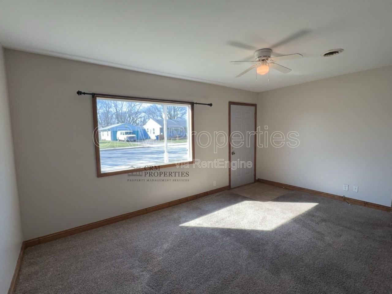1504 N Philips St - Photo 5 of 20