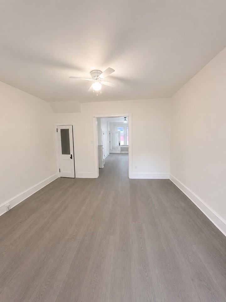 3804 N 18th St - Photo 4 of 21