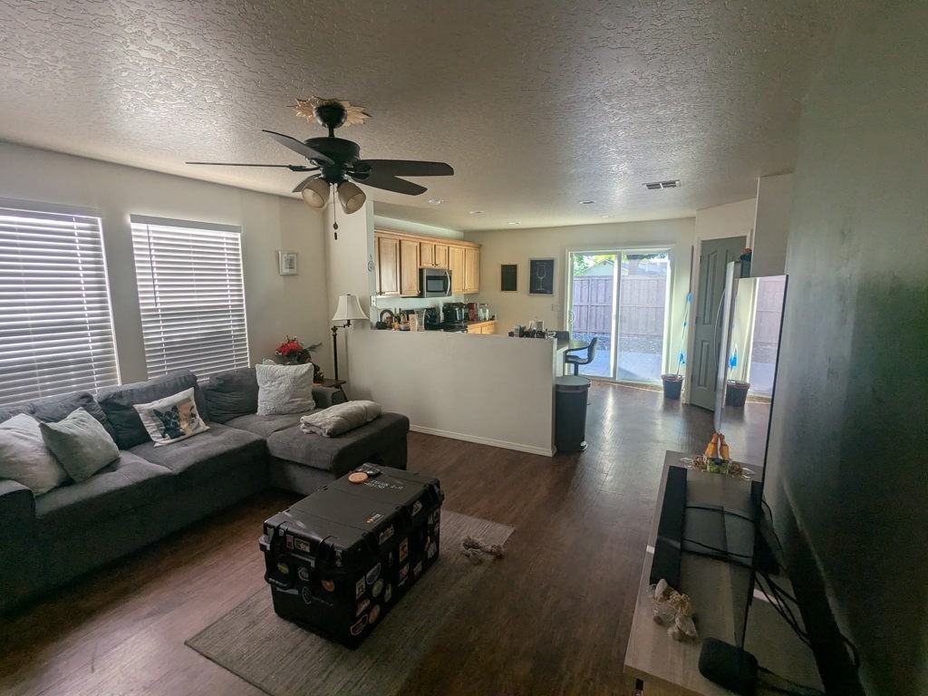 9616 W Weir Hollis Dr - Photo 3 of 19