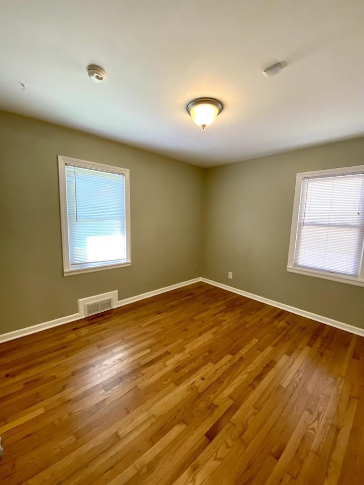 6034 Juniper Dr - Photo 4 of 16