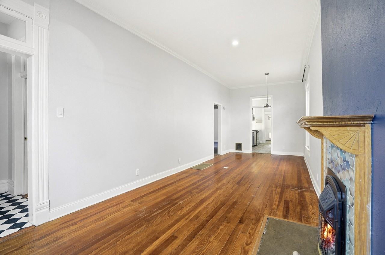 3131 California St - Photo 5 of 28