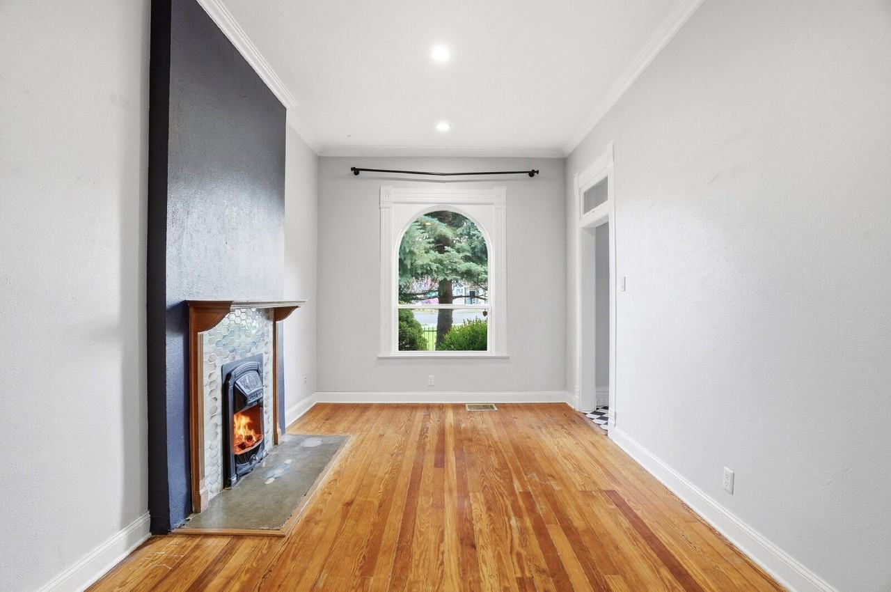 3131 California St - Photo 6 of 28