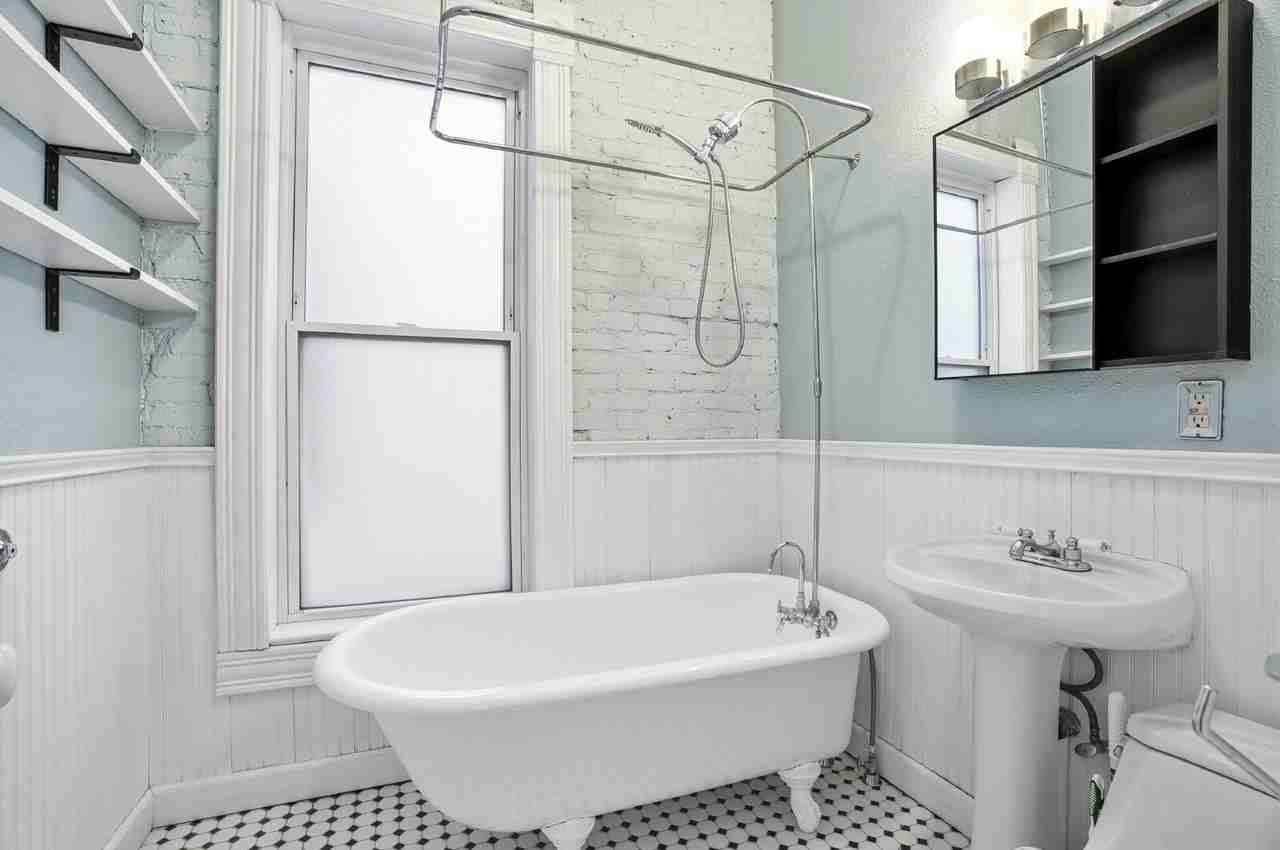 3131 California St - Photo 7 of 32
