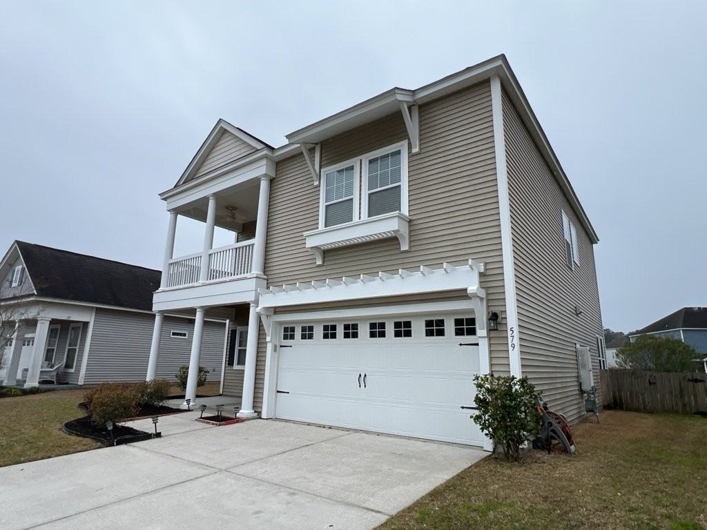 579 Crossland Dr - Photo 4 of 41