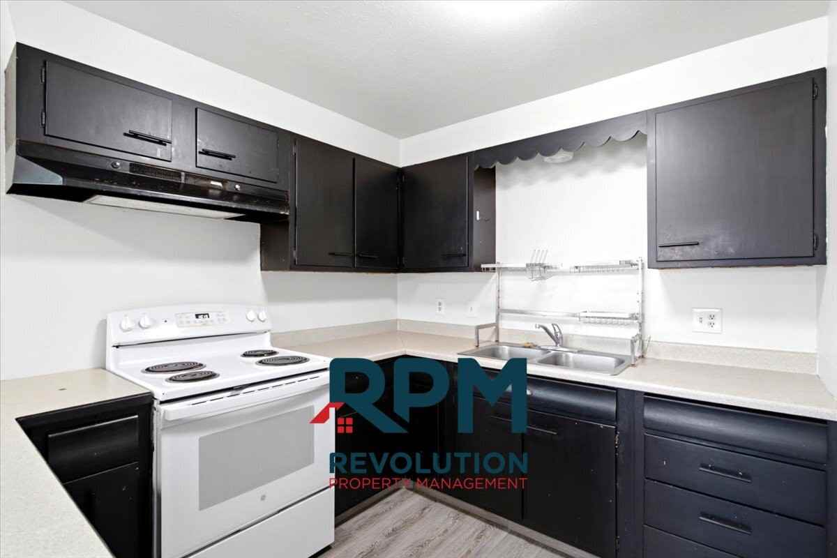 470 W 1875 N - Photo 6 of 19