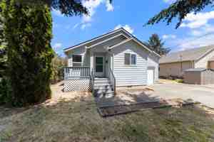 featured image of 627 W Main St