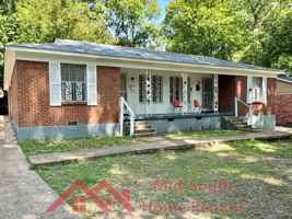 featured image of 2168 Carnes Ave