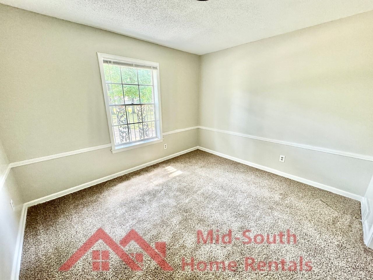 2168 Carnes Ave - Photo 5 of 13