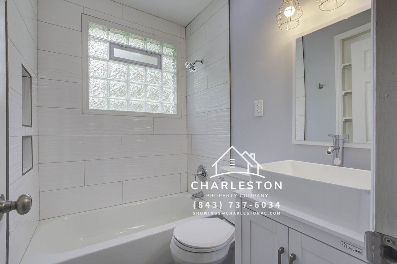 1009 Diana St - Photo 5 of 23