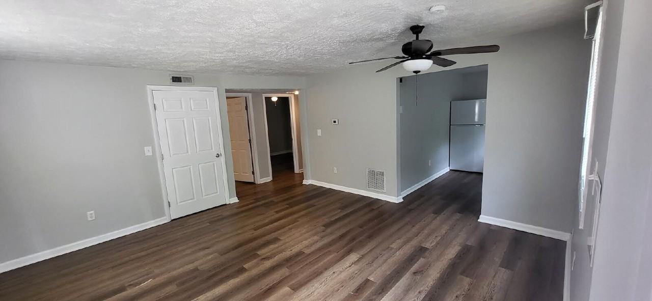 3479 S Waynesville Rd Apt 3 - Photo 2 of 11