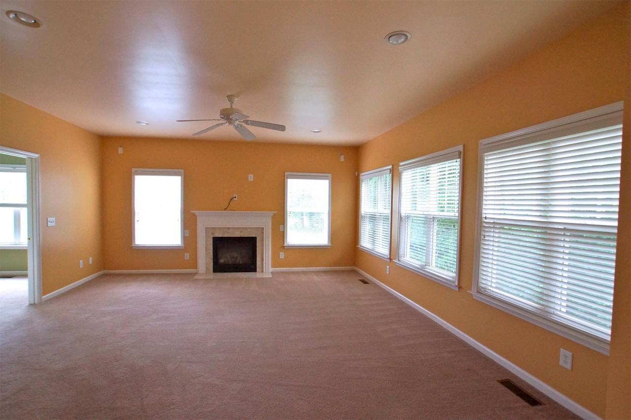 3204 Orchestra Ct - Photo 3 of 50
