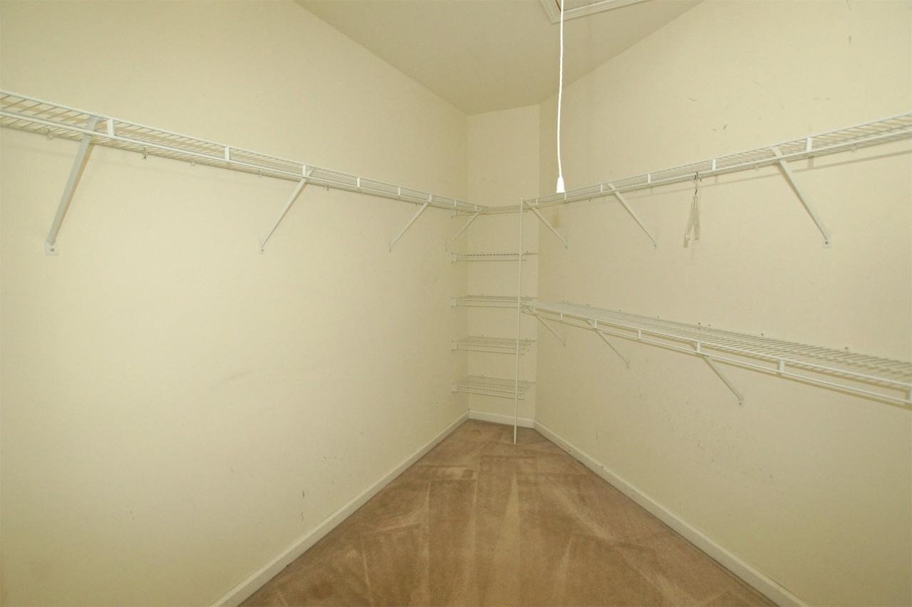 3204 Orchestra Ct - Photo 4 of 50