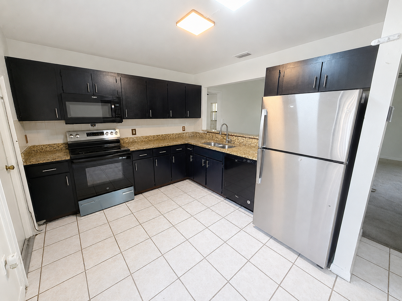 603 Estrada Ln - Photo 2 of 10