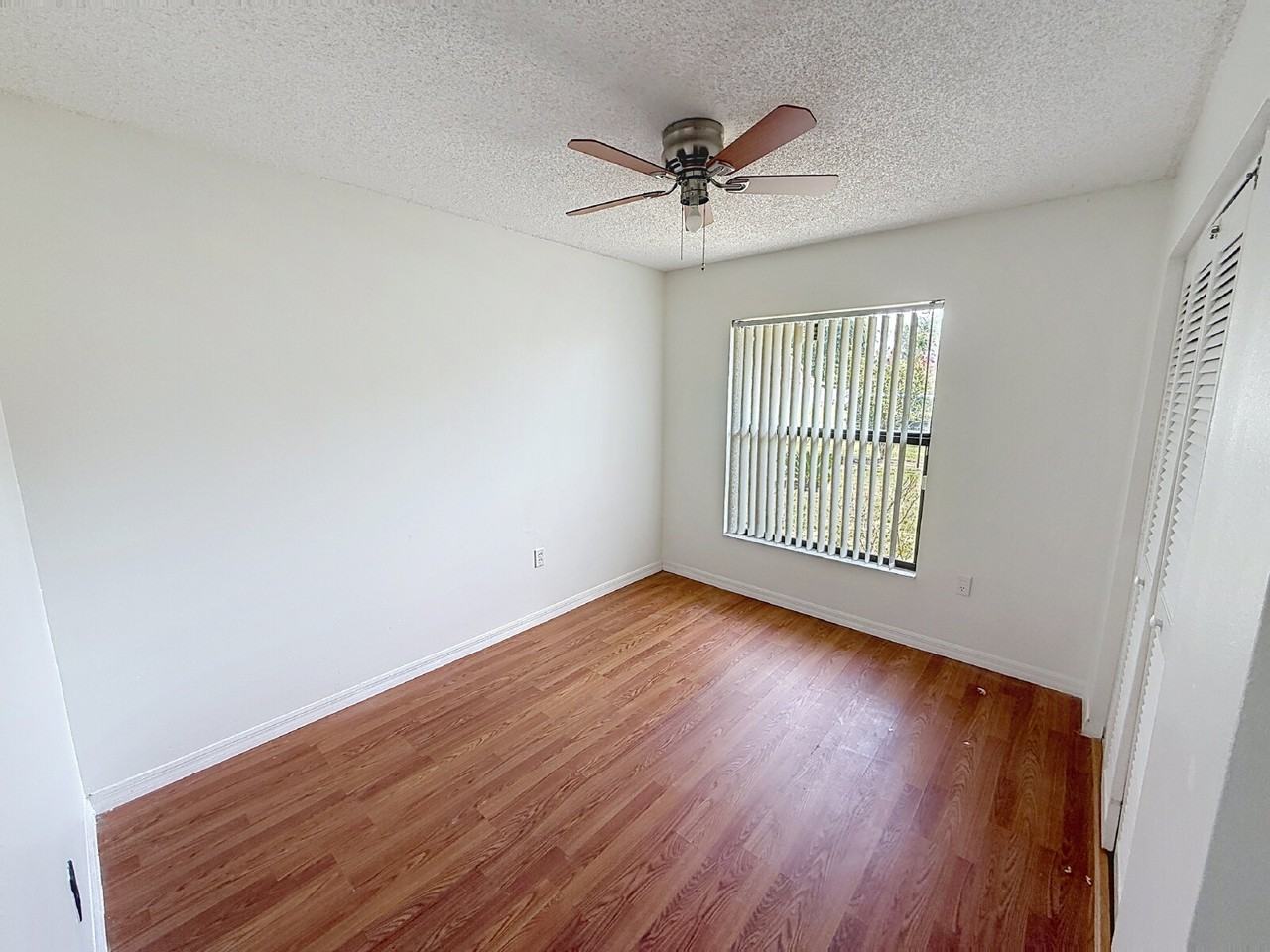 603 Estrada Ln - Photo 5 of 10